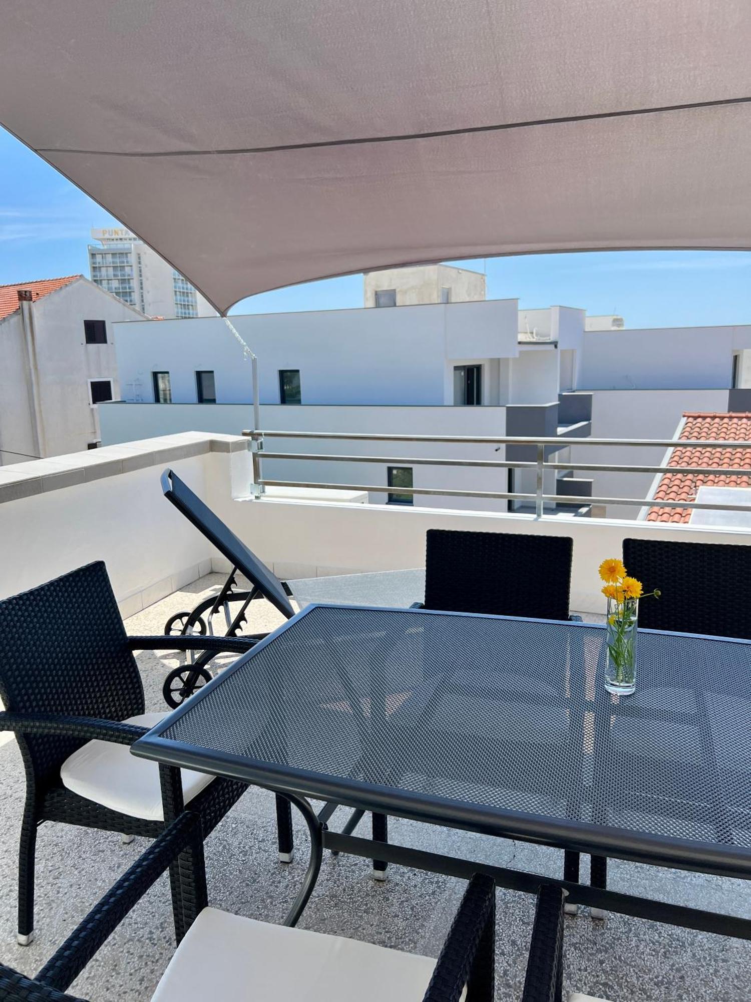 Apartments Dalmatino Vodice Exterior foto